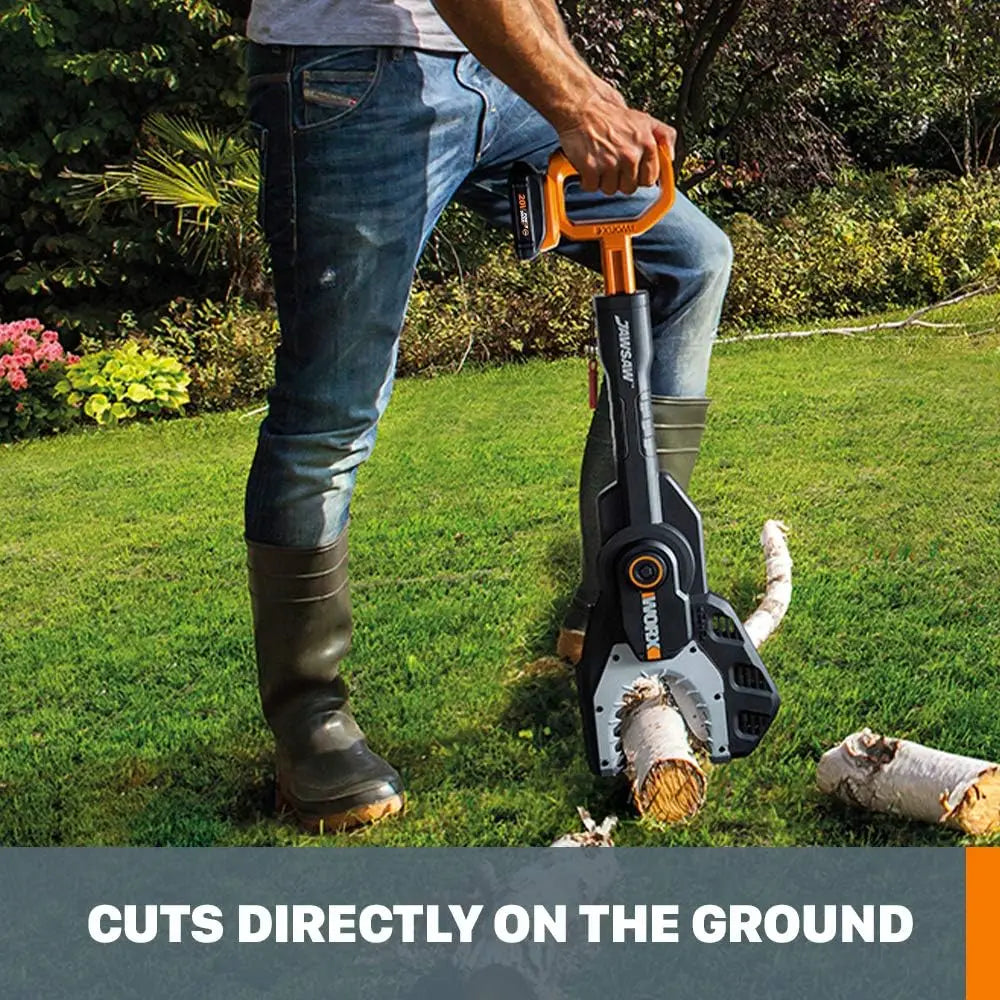 Cordless chainsaw (battery and charger included)